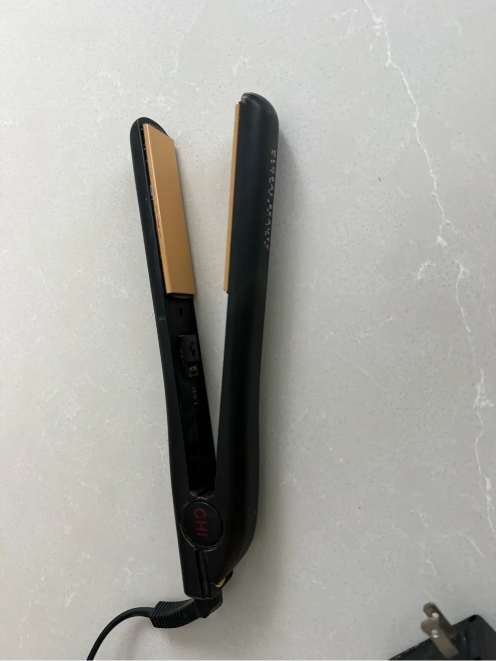 CHI Ceramic Hair Straightener Flat Iron, Tested & Working